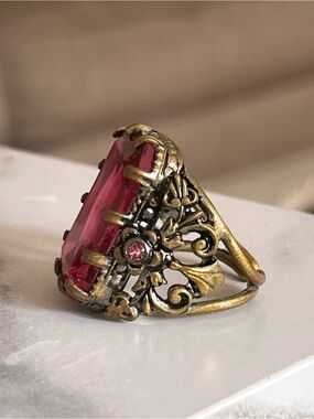 Vintage Ornate Crystal Ring - Adjustable Open Band